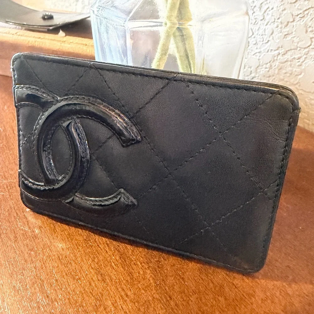 CHANEL Black Quilted Cambon Card Case - Picture 3 of 13